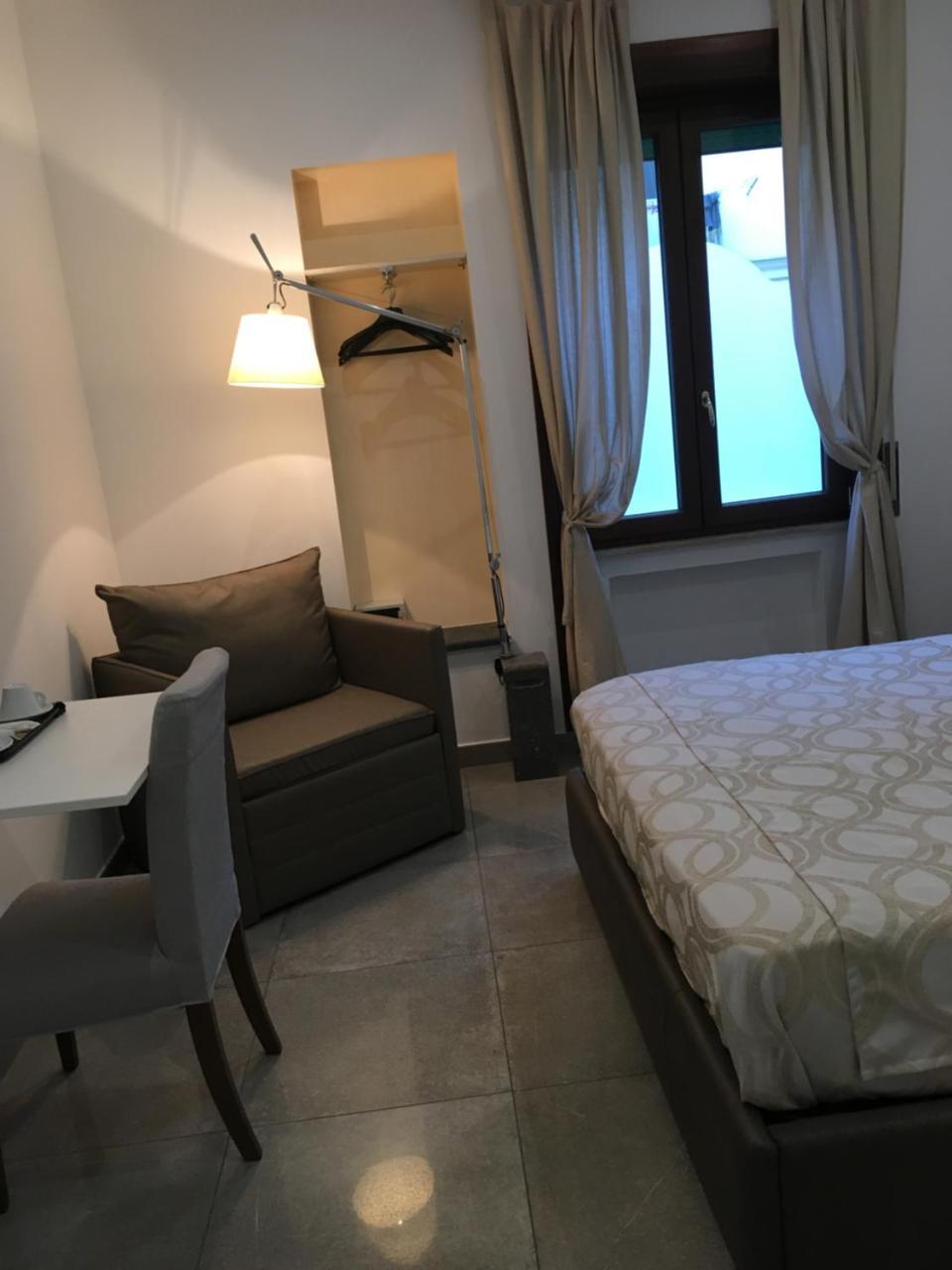 Prestige Bed and Breakfast Νάπολη Εξωτερικό φωτογραφία